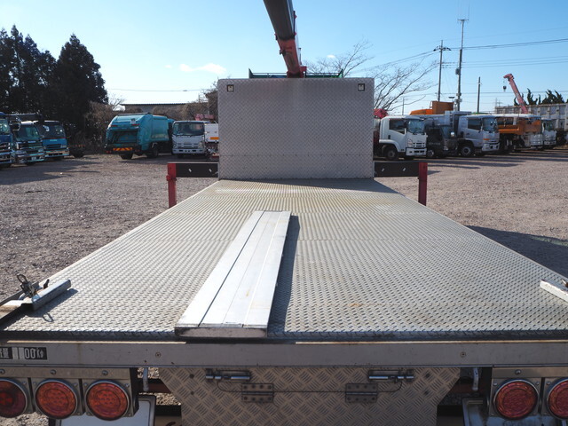 いすゞフォワードクレーン4段中型（4t）[写真09]