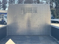 三菱ふそうキャンター平ボディ小型（2t・3t）[写真11]