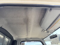 三菱ふそうキャンター平ボディ小型（2t・3t）[写真15]