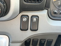 三菱ふそうキャンター平ボディ小型（2t・3t）[写真19]