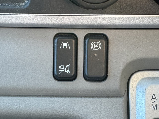 三菱ふそうキャンター平ボディ小型（2t・3t）[写真20]