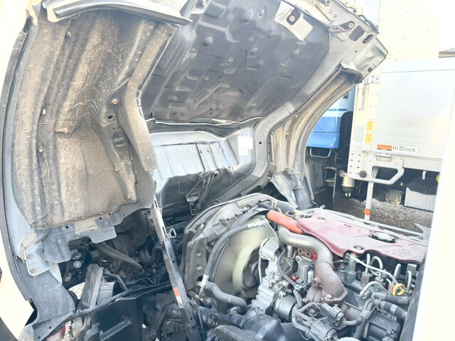 日野デュトロ平ボディ小型（2t・3t）[写真13]