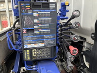 三菱ふそうキャンタークレーン5段小型（2t・3t）[写真20]