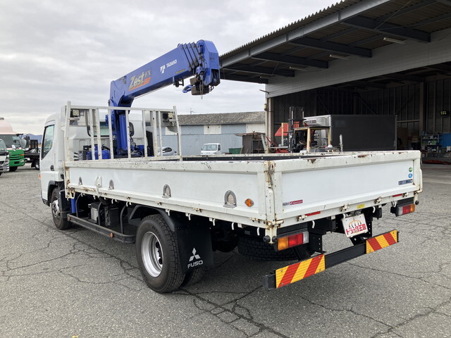 三菱ふそうキャンタークレーン5段小型（2t・3t）[写真04]