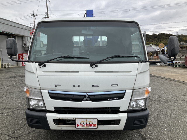 三菱ふそうキャンタークレーン5段小型（2t・3t）[写真07]