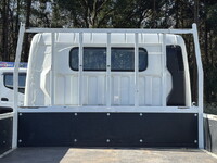 三菱ふそうキャンター平ボディ小型（2t・3t）[写真12]