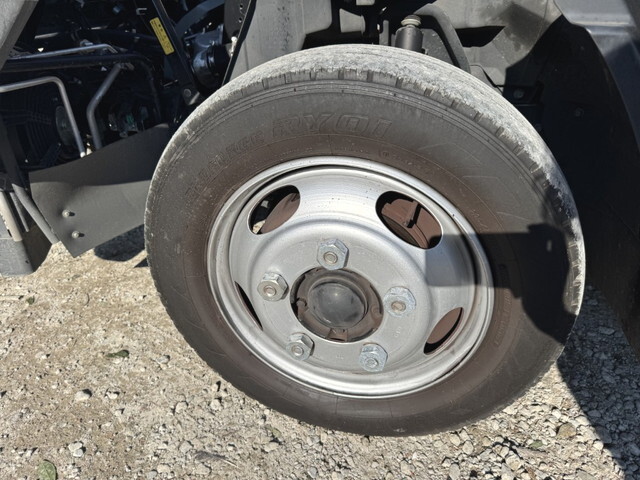 三菱ふそうキャンター平ボディ小型（2t・3t）[写真22]