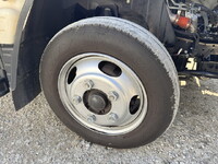 三菱ふそうキャンター平ボディ小型（2t・3t）[写真30]