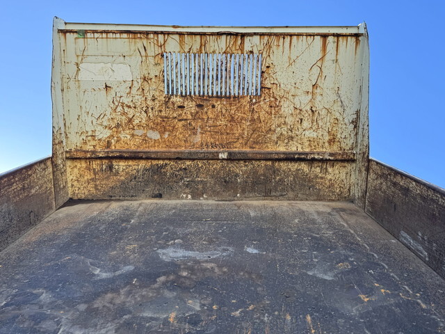 いすゞエルフダンプ小型（2t・3t）[写真11]