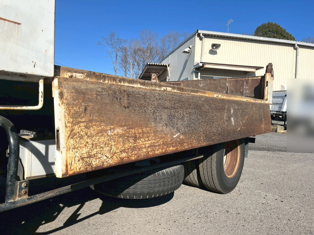 いすゞエルフダンプ小型（2t・3t）[写真13]