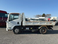 いすゞエルフダンプ小型（2t・3t）[写真06]