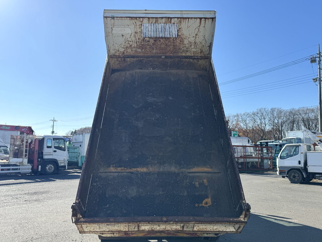 いすゞエルフダンプ小型（2t・3t）[写真09]