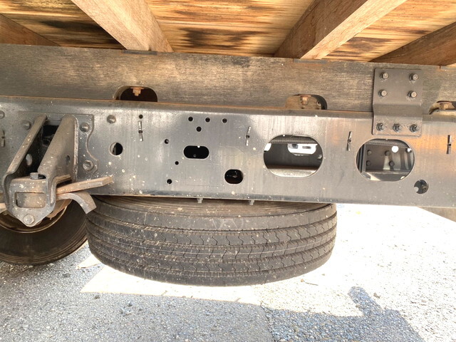 いすゞフォワードクレーン5段中型（4t）[写真23]