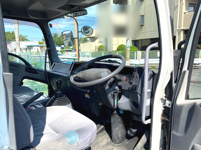 いすゞフォワードクレーン5段中型（4t）[写真29]