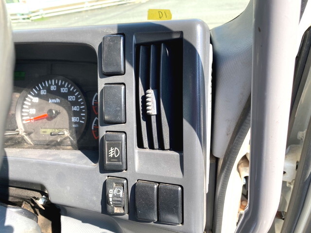 いすゞフォワードクレーン5段中型（4t）[写真35]