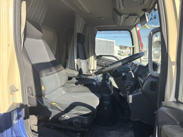 日野レンジャーアルミバン中型（4t）[写真10]