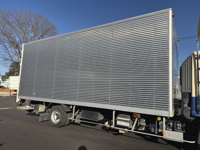 日野レンジャーアルミバン中型（4t）[写真05]