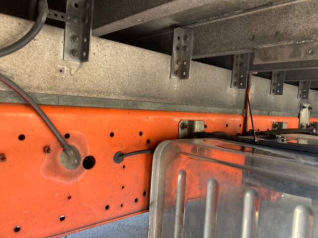 いすゞギガ冷凍車（冷蔵車）大型（10t）[写真21]