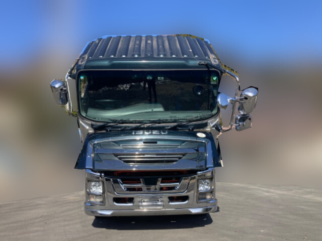 いすゞギガ冷凍車（冷蔵車）大型（10t）[写真06]