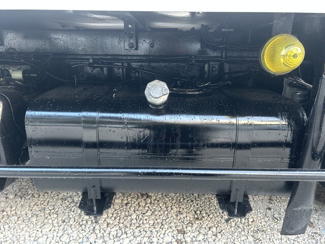 三菱ふそうキャンター冷凍車（冷蔵車）小型（2t・3t）[写真25]