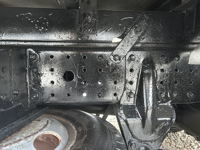 三菱ふそうキャンター冷凍車（冷蔵車）小型（2t・3t）[写真30]