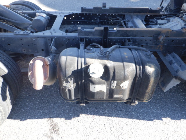 いすゞエルフダンプ小型（2t・3t）[写真11]