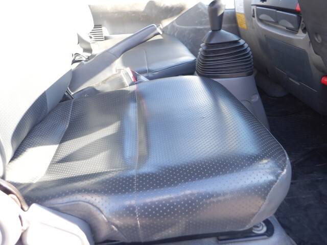 いすゞエルフダンプ小型（2t・3t）[写真27]