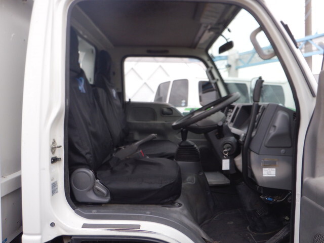 いすゞエルフダンプ小型（2t・3t）[写真29]