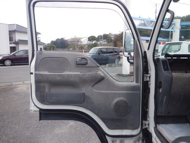 いすゞエルフダンプ小型（2t・3t）[写真35]