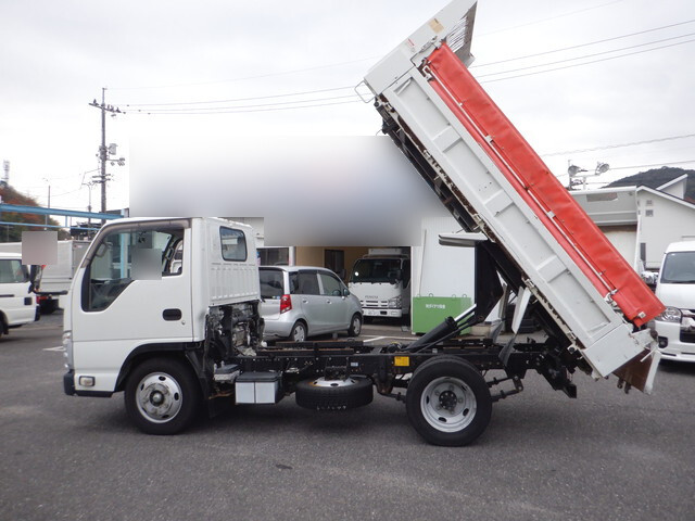 いすゞエルフダンプ小型（2t・3t）[写真05]