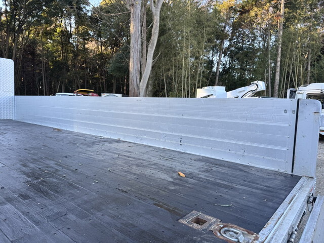 日野レンジャーアルミブロック中型（4t）[写真10]