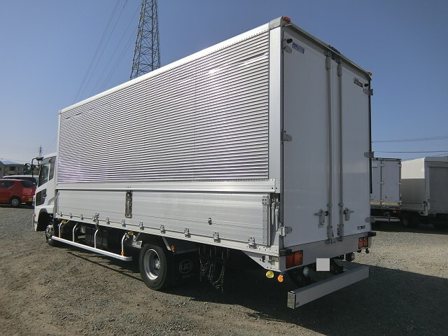 UDトラックスコンドルアルミウイング中型（4t）[写真10]