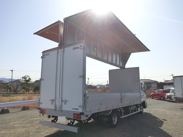 UDトラックスコンドルアルミウイング中型（4t）[写真16]