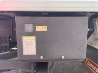 日野デュトロアルミバン小型（2t・3t）[写真18]