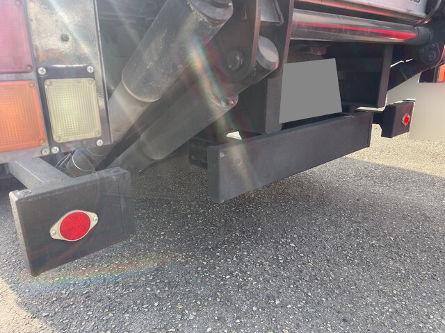 日野デュトロアルミバン小型（2t・3t）[写真18]