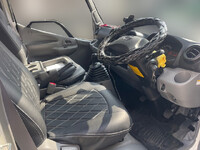 日野デュトロアルミバン小型（2t・3t）[写真30]