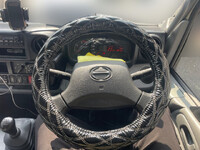 日野デュトロアルミバン小型（2t・3t）[写真33]