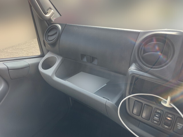 日野デュトロアルミバン小型（2t・3t）[写真37]