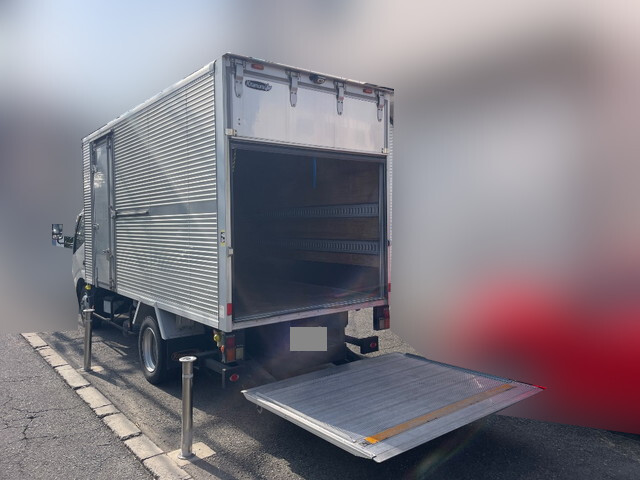 日野デュトロアルミバン小型（2t・3t）[写真08]