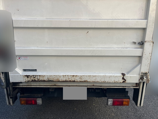 日野デュトロ平ボディ小型（2t・3t）[写真10]