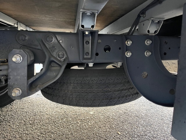 日野デュトロ平ボディ小型（2t・3t）[写真18]