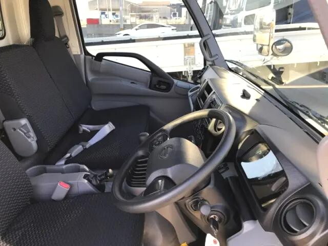 日野デュトロクレーン4段小型（2t・3t）[写真07]