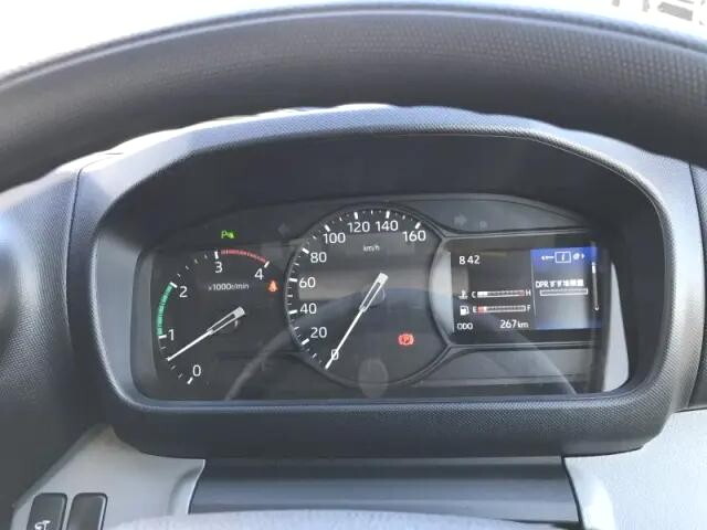 日野デュトロクレーン4段小型（2t・3t）[写真08]