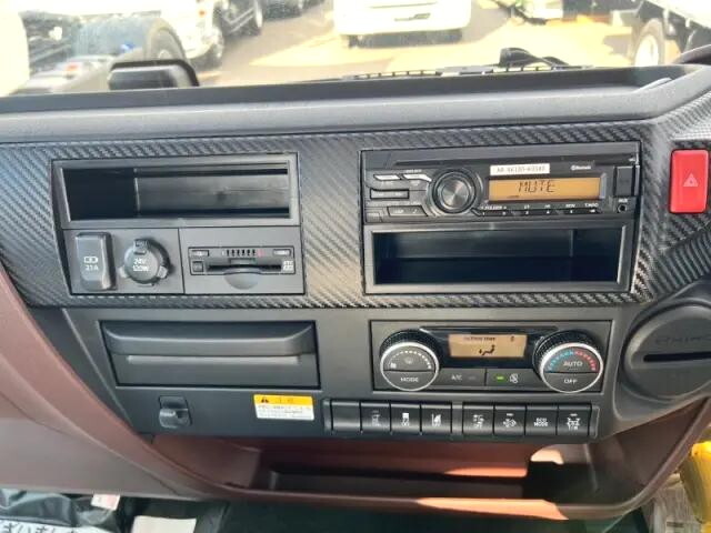 日野レンジャーコンテナ専用車中型（4t）[写真12]