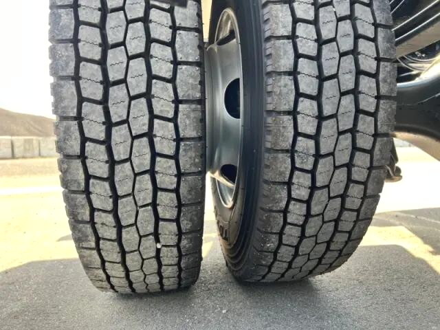 日野レンジャーコンテナ専用車中型（4t）[写真23]