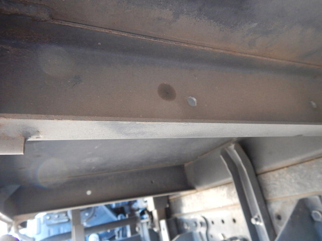 いすゞエルフダンプ小型（2t・3t）[写真13]