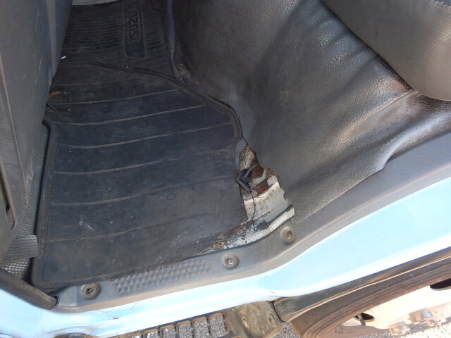 いすゞエルフダンプ小型（2t・3t）[写真27]