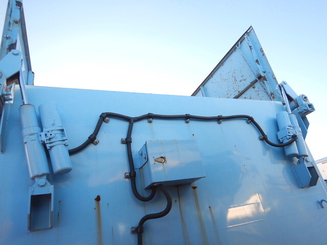 いすゞエルフダンプ小型（2t・3t）[写真31]