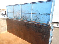 いすゞエルフダンプ小型（2t・3t）[写真38]