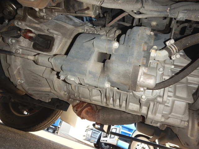 いすゞエルフダンプ小型（2t・3t）[写真08]